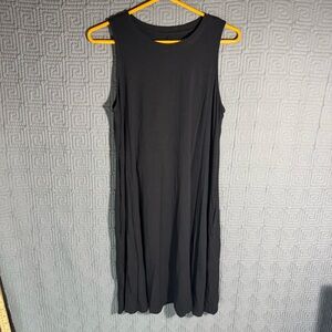 Time And Tru Dress Women’s Medium Black Swing Dress Pockets Sleeveless
